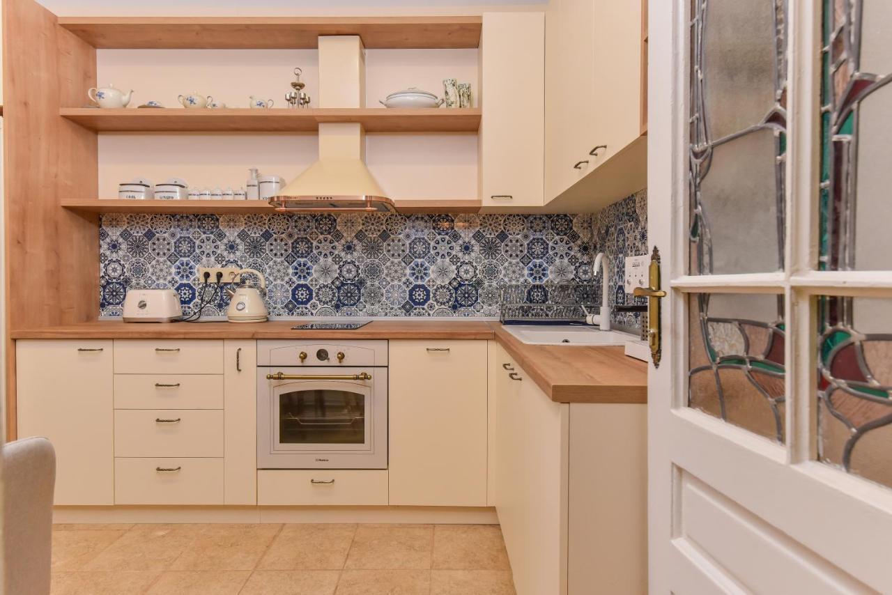 Spacious Vintage 2Br, 2Bath Apartment By Flat Mаnager โซเฟีย ภายนอก รูปภาพ